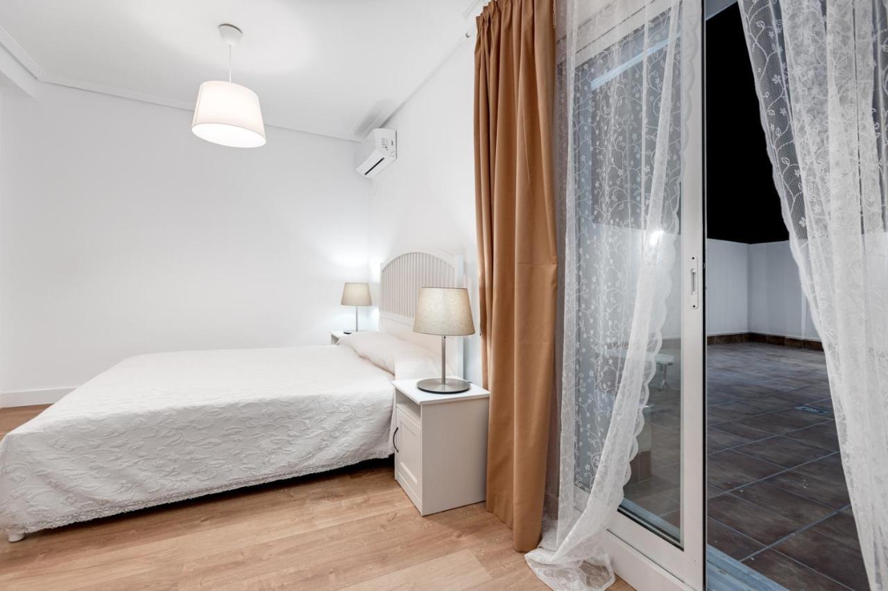 Habaneras Apartment ตอร์เรเวียคา ภายนอก รูปภาพ